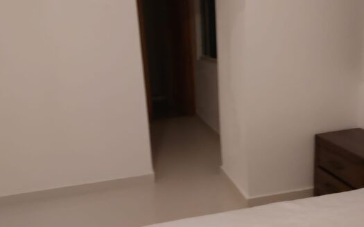 RENTO APARTAMENTO CON LINEA BLANCA O VACIO EN LA EVARISTO MORALES