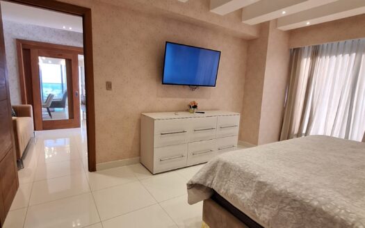 🌟✨ ¡IMPERDIBLE! EXCLUSIVO APARTAMENTO AMUEBLADO EN LA JULIA ✨🌟